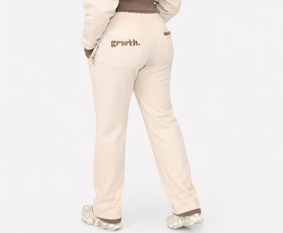 the signature pant tan